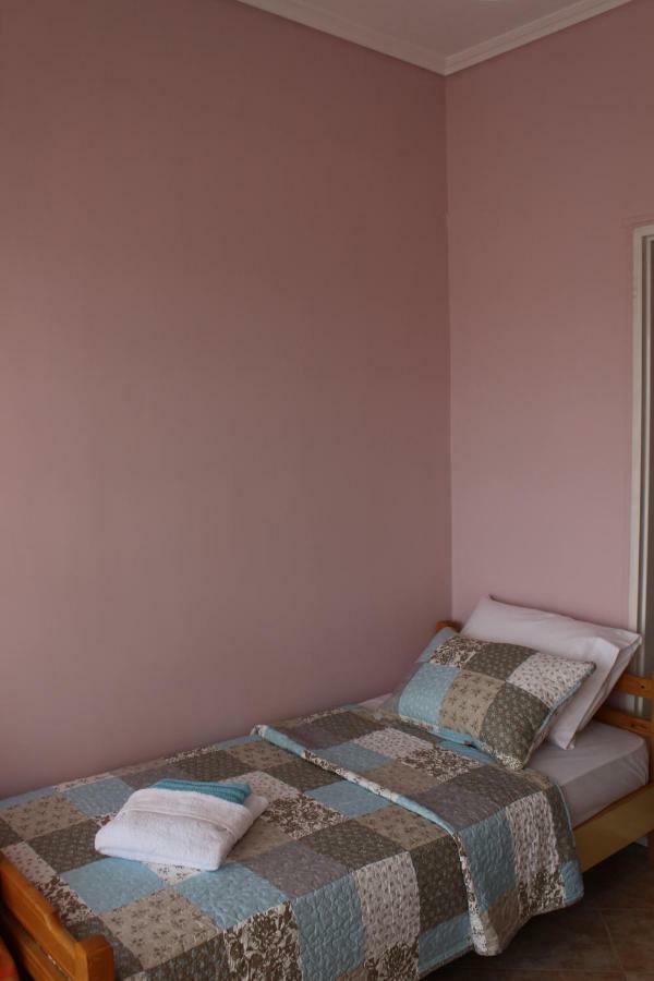 ניאה פלאגיה Souzana Rooms 1 מראה חיצוני תמונה