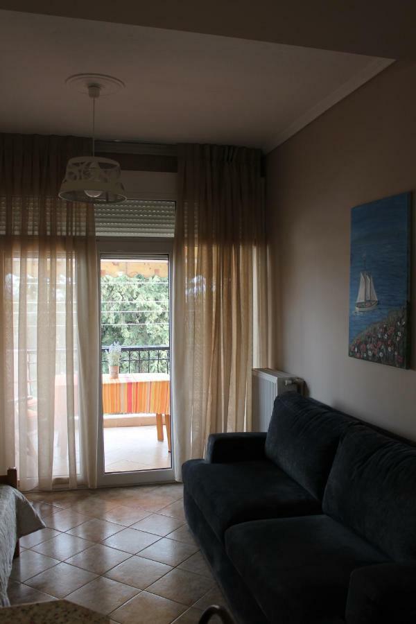 ניאה פלאגיה Souzana Rooms 1 מראה חיצוני תמונה